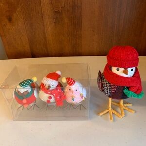 Wondershop Featherly Friends Birds Christmas Ruby and Her Three Chicks Fabric